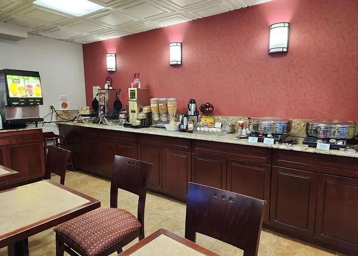 Best Western Plus Rose City Suites