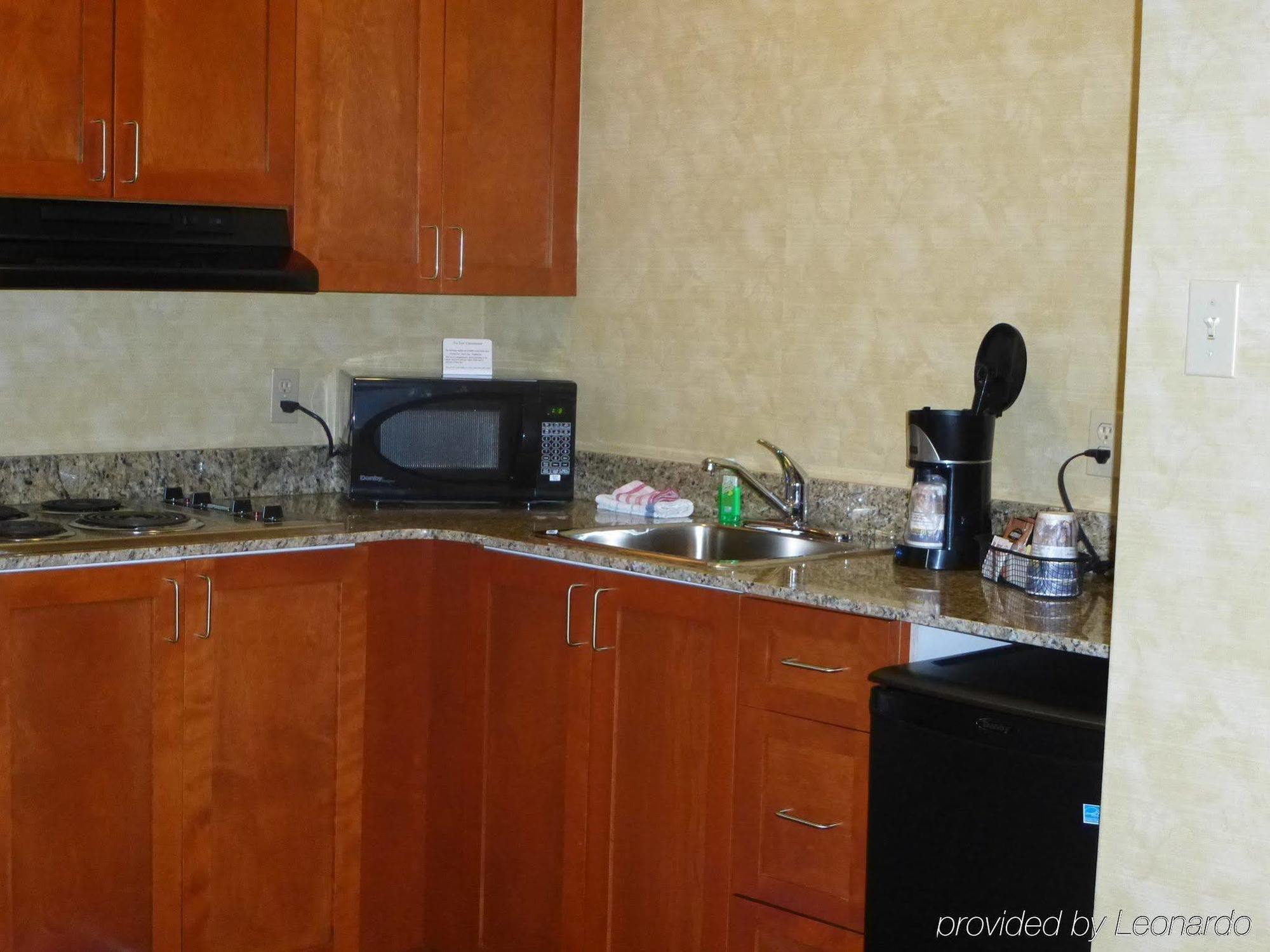 Western Rose Hotel Welland